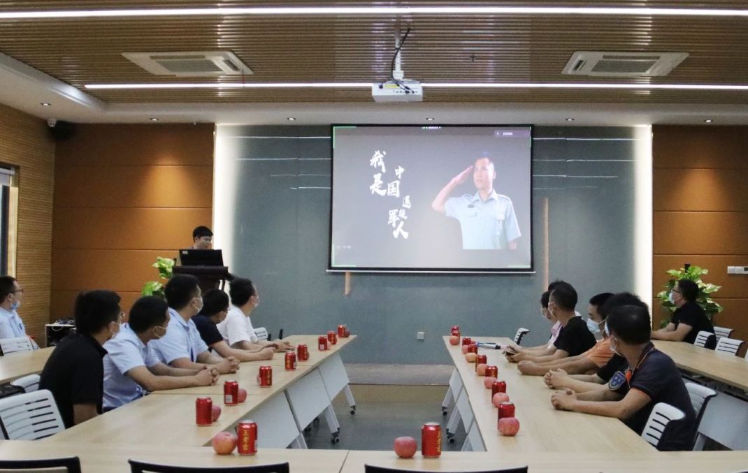 新闻中心 | kaiyun开云体育官方入口2021退伍军人慰问活动